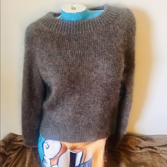 SOLD-A.L.C Zipper Crew Mohair Sweater Size Large - Picture 5 of 8